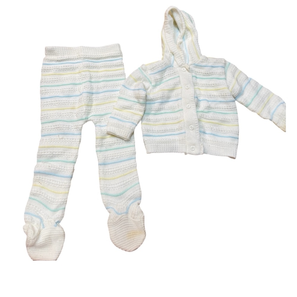 ⭐️BOGO 50% off ⭐️ Matching vintage sweater footed bottoms set 18M